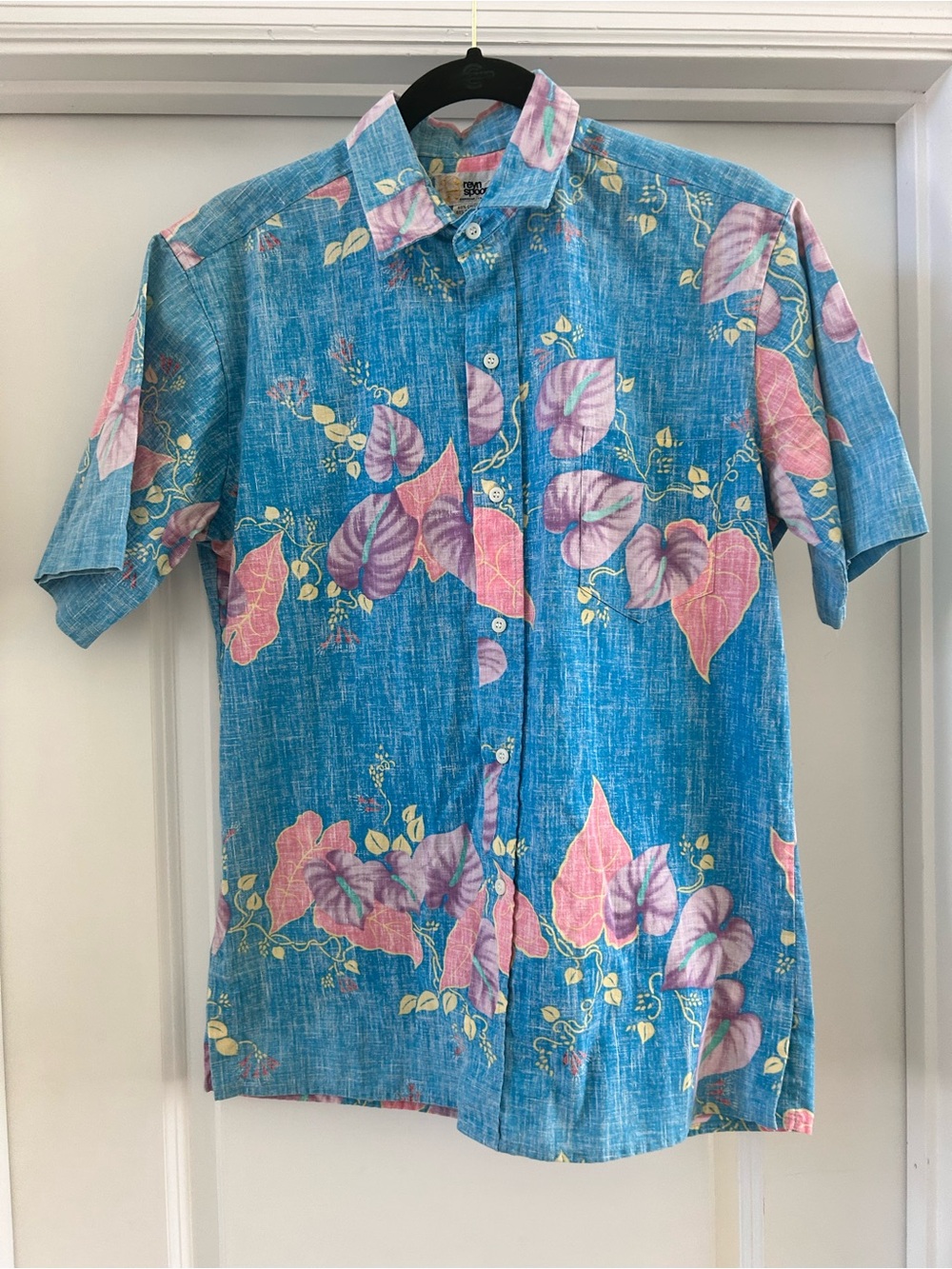 Reyn Spooner Hawaiian Shirt M Aloha Floral Blue Pink Made in Hawaii